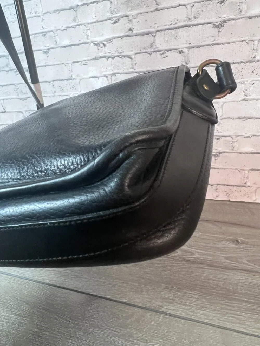 Vintage Coach 4225 Black Leather Sheridan Glenwood Shoulder Bag